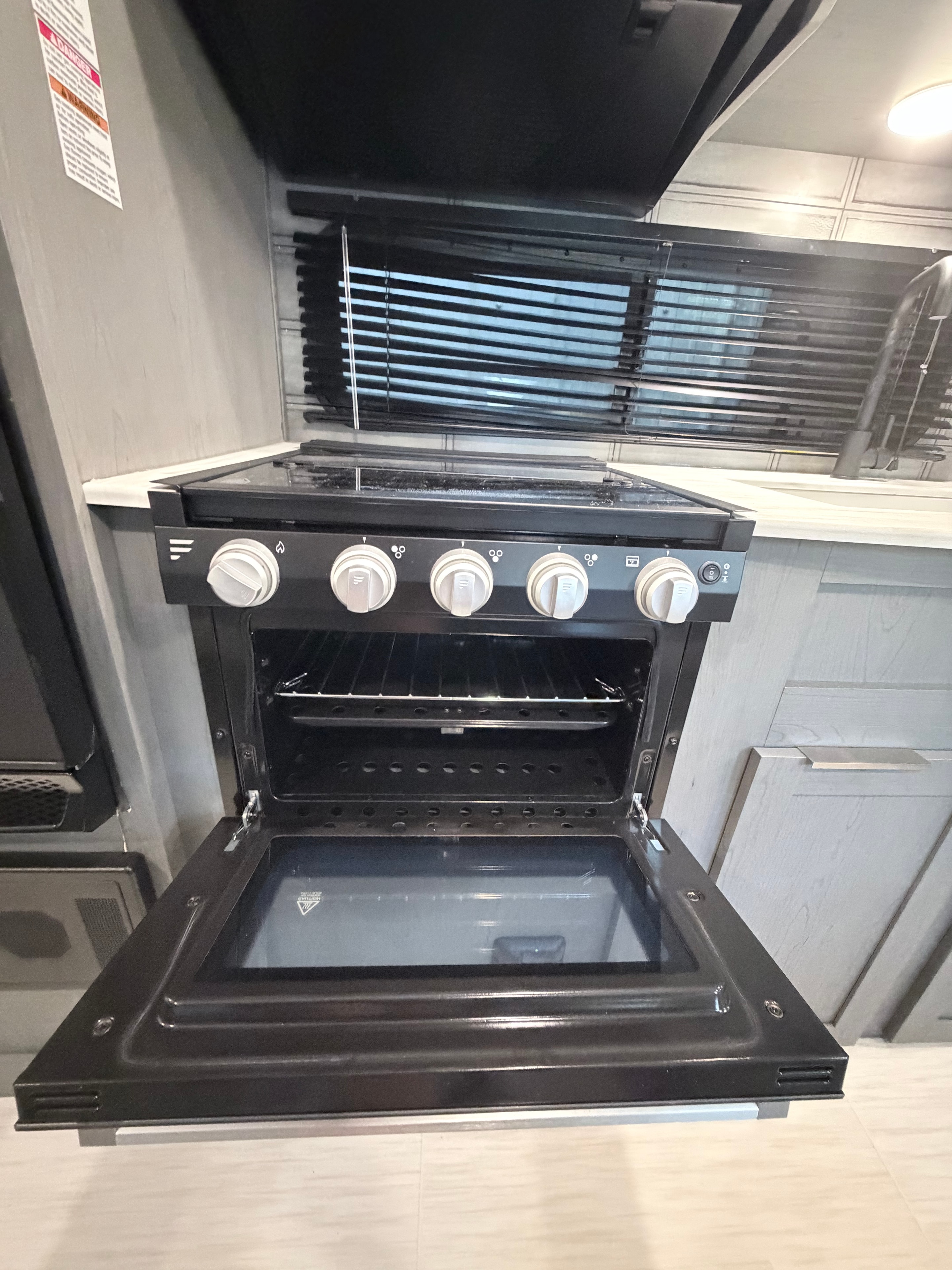 Stargazer kitchen range
